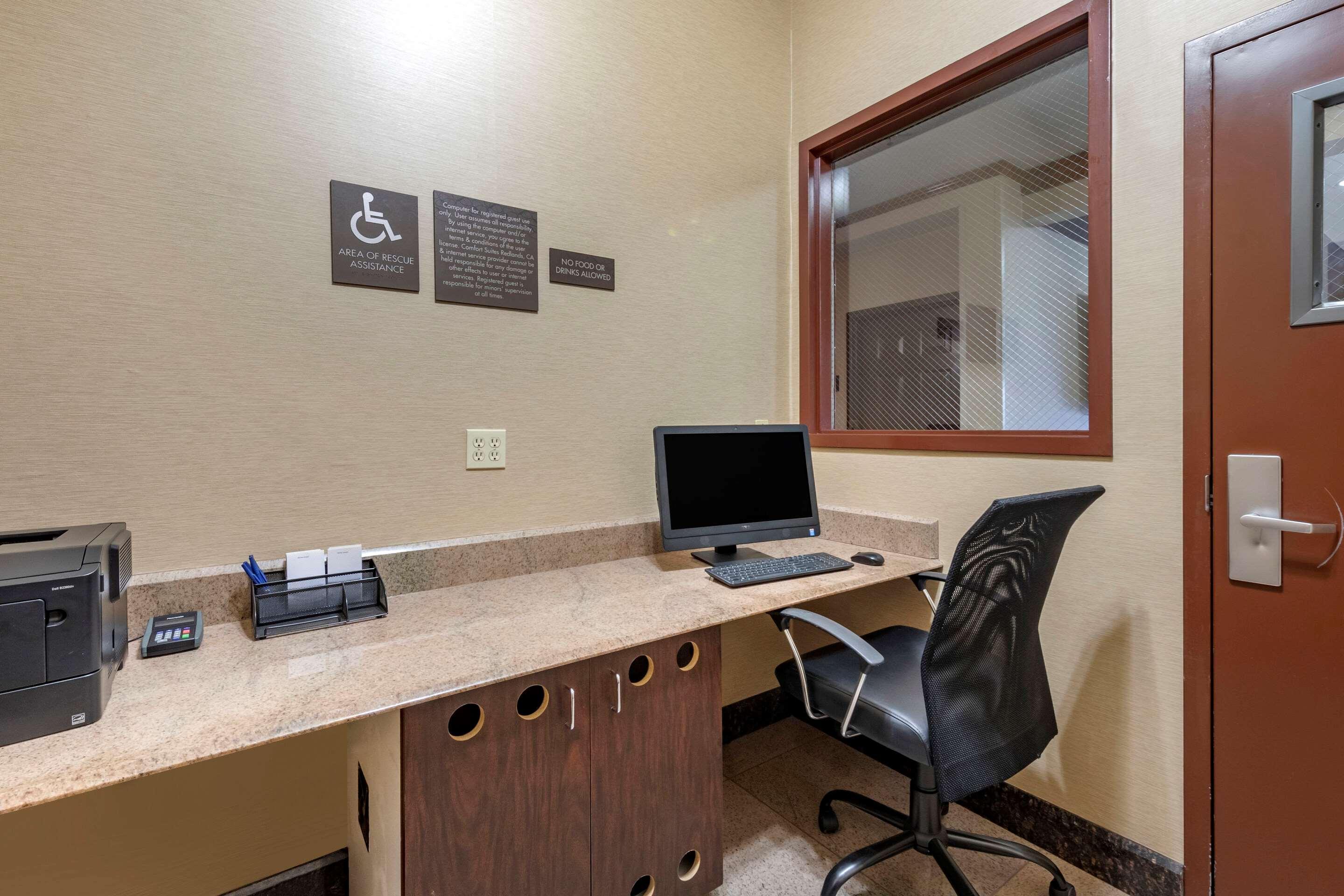 Citrus Suites Redlands Loma Linda Hotel מראה חיצוני תמונה