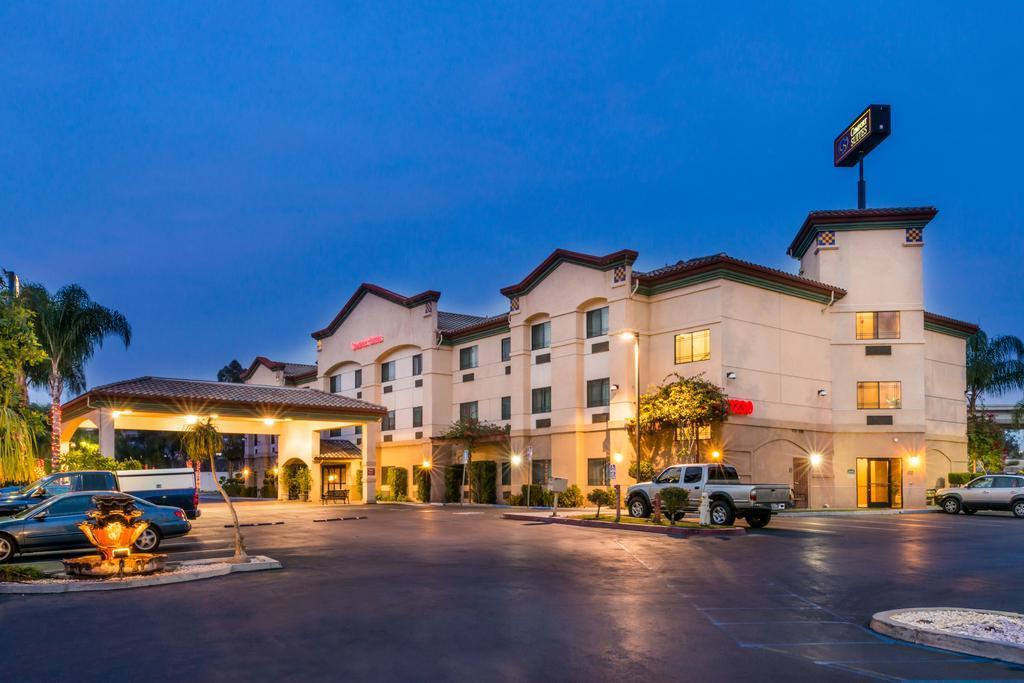 Citrus Suites Redlands Loma Linda Hotel מראה חיצוני תמונה